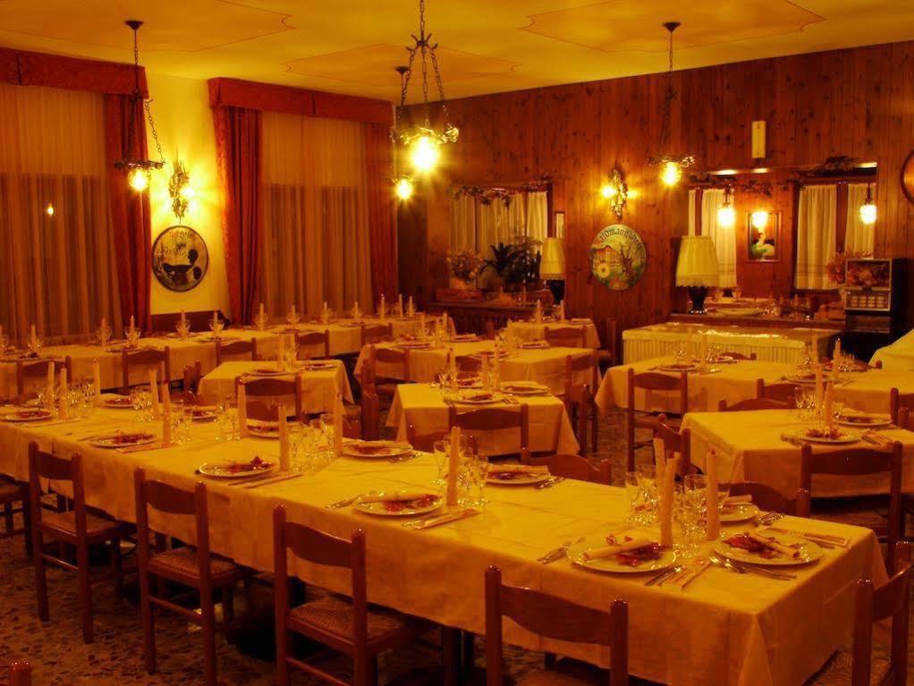 Hotel Milano Piazzatorre Extérieur photo