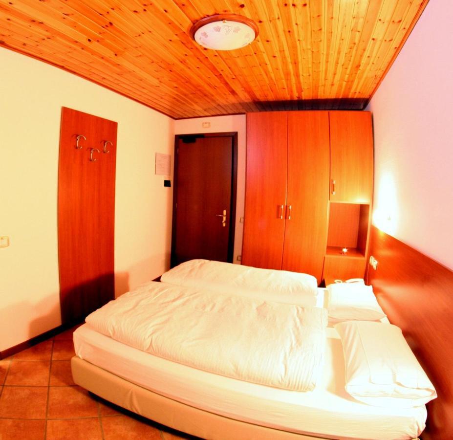 Hotel Milano Piazzatorre Extérieur photo